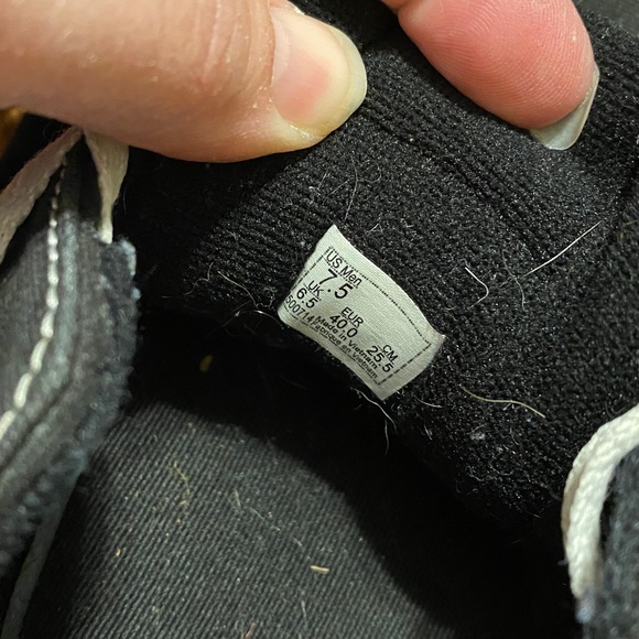 Vans Black and White Men’s Sneakers Sz 7.5 Vans Off the Wall - Picture 7 of 8